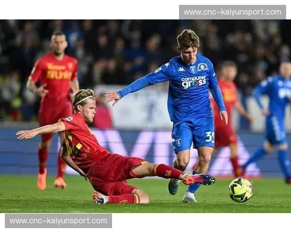 绿茵场的宿命对决：海牙与特温特，恩怨情仇写就荷甲传奇